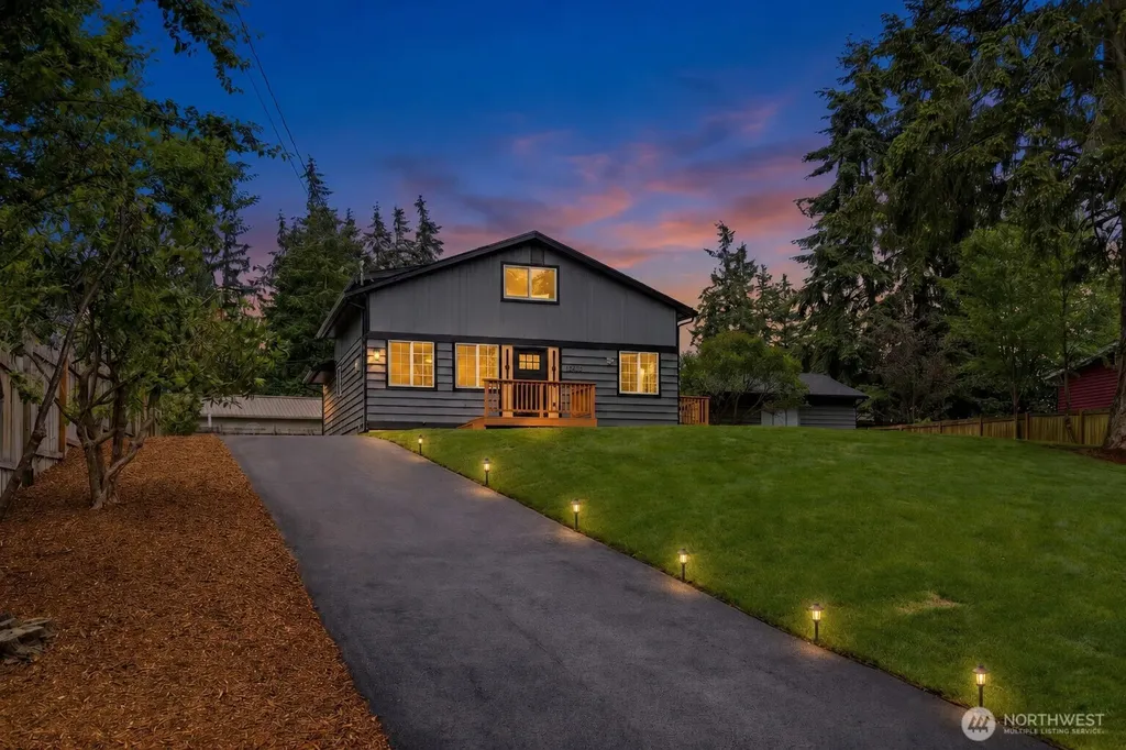 12425 9th Drive SE Everett WA 98208