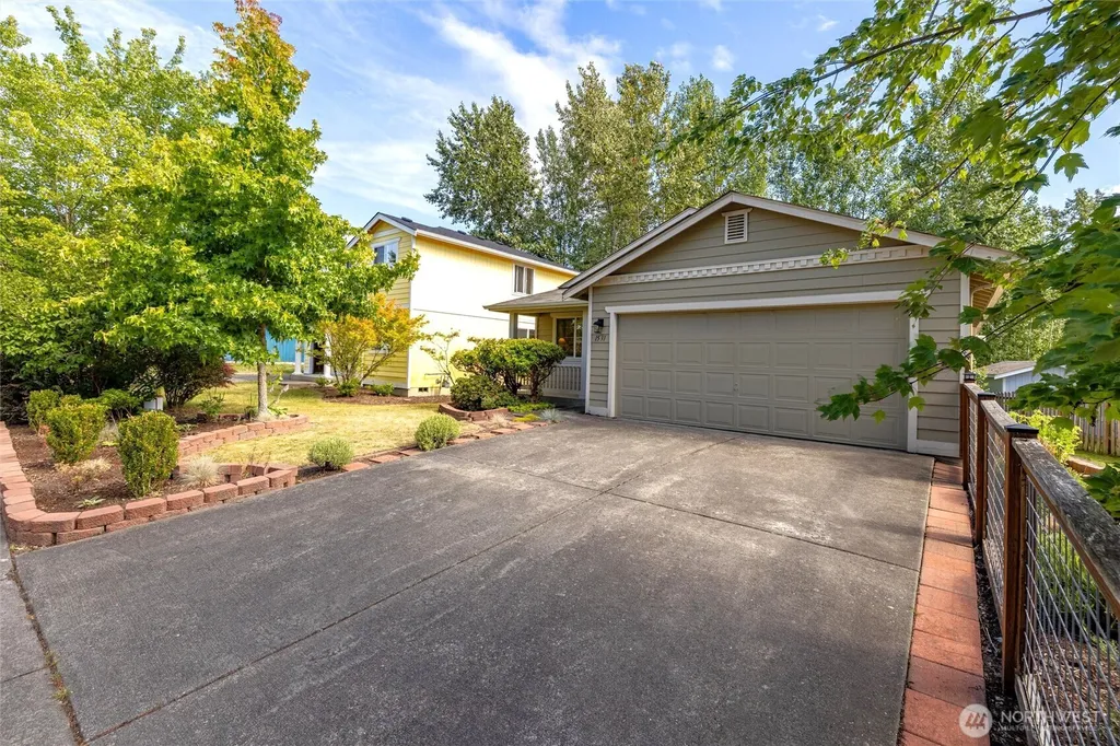 1531 Fruitland Drive Bellingham WA 98226