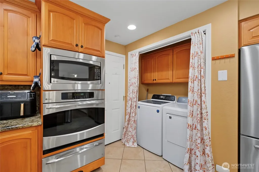 1313 Castlerock Avenue Wenatchee WA 98801