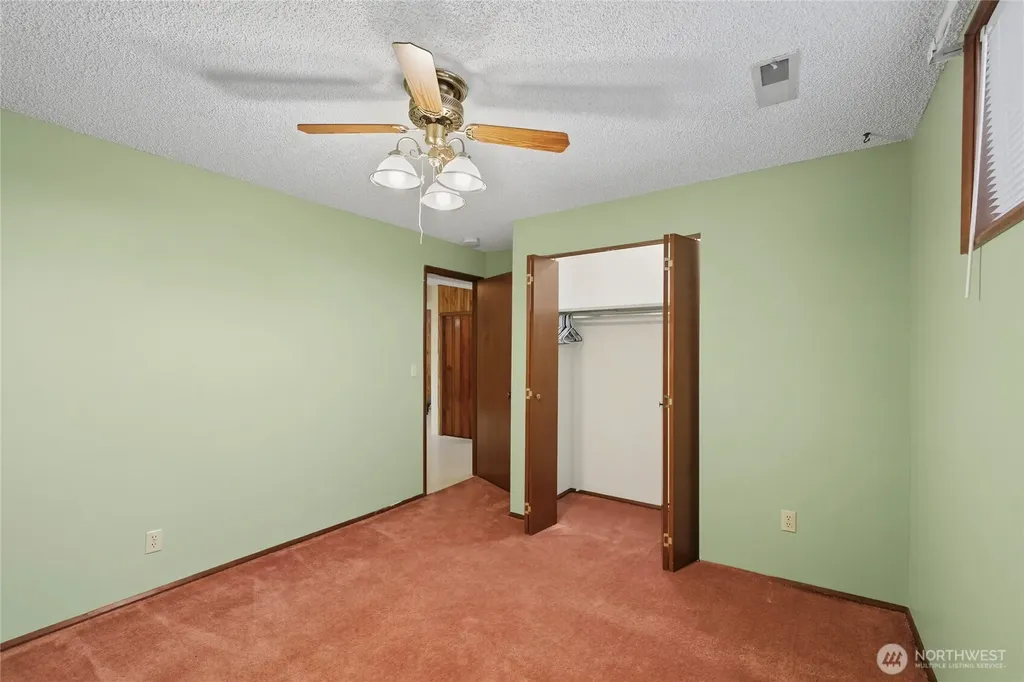 1313 Castlerock Avenue Wenatchee WA 98801