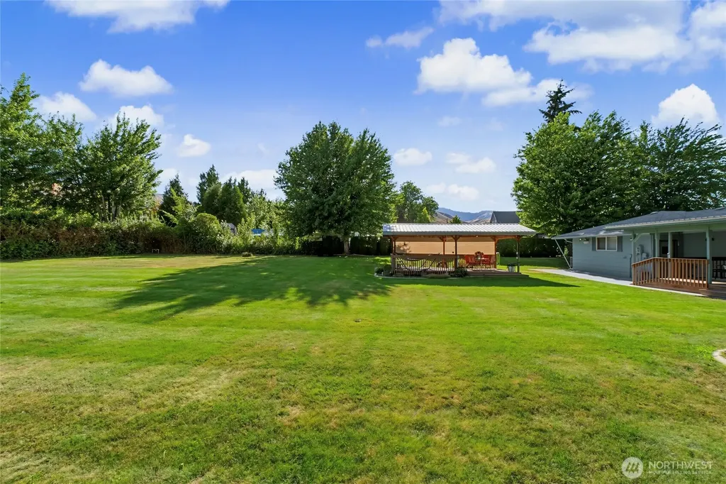 1313 Castlerock Avenue Wenatchee WA 98801