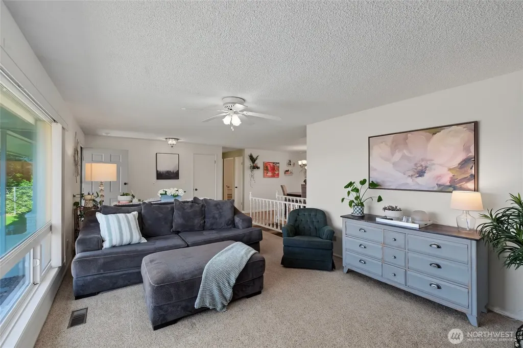 1313 Castlerock Avenue Wenatchee WA 98801