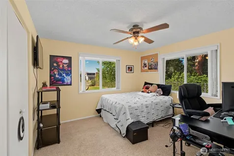 1313 Castlerock Avenue Wenatchee WA 98801