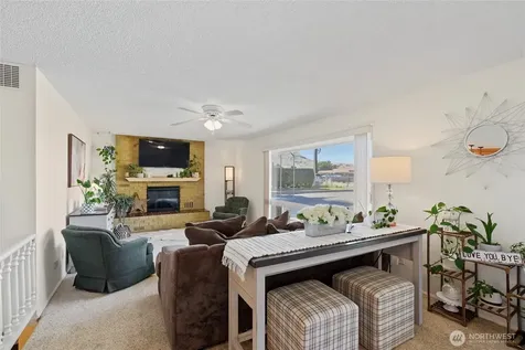 1313 Castlerock Avenue Wenatchee WA 98801