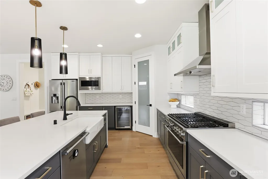 2230 48th Street Ct NW Gig Harbor WA 98335