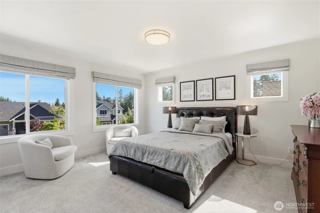 2230 48th Street Ct NW Gig Harbor WA 98335
