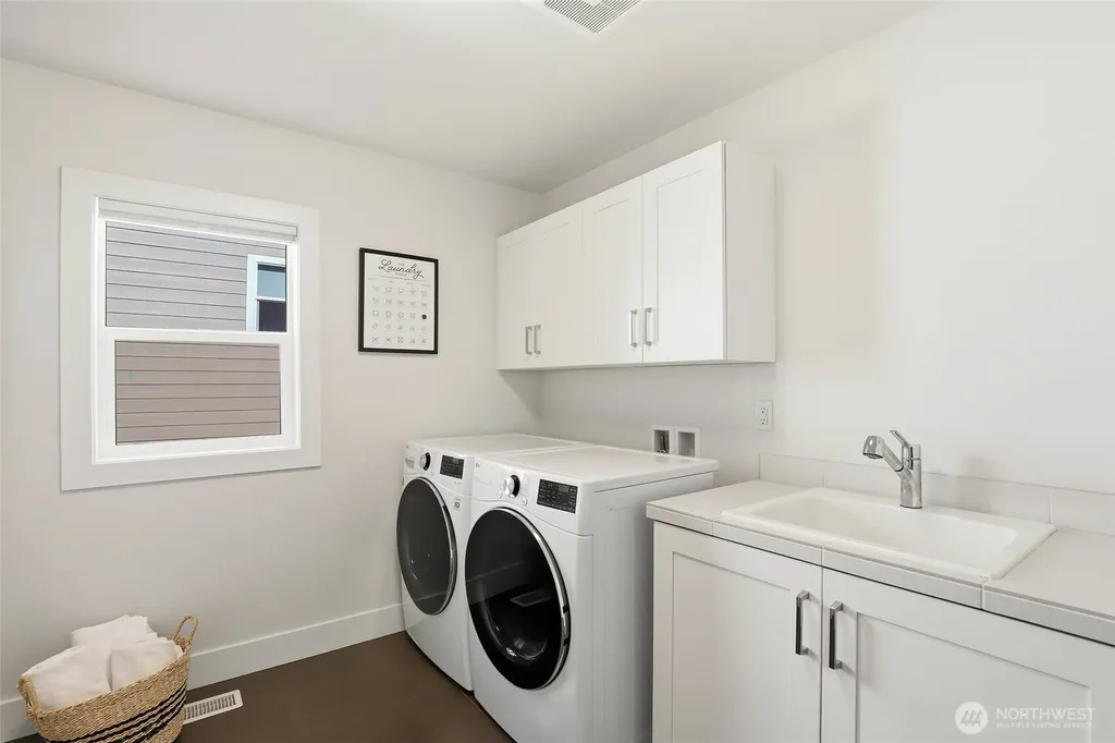 2230 48th Street Ct NW Gig Harbor WA 98335