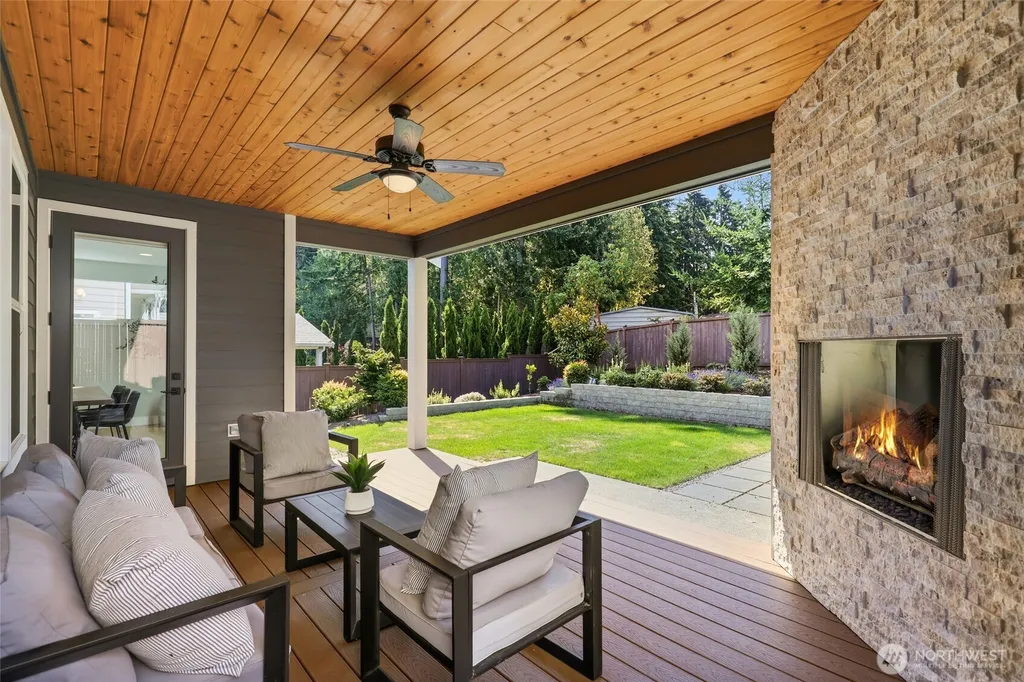 2230 48th Street Ct NW Gig Harbor WA 98335