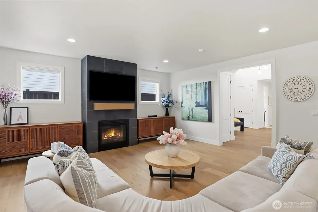 2230 48th Street Ct NW Gig Harbor WA 98335
