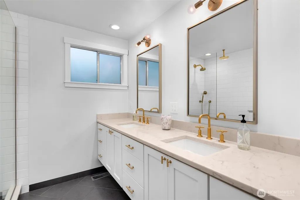 10702 NE 144th Court Kirkland WA 98034