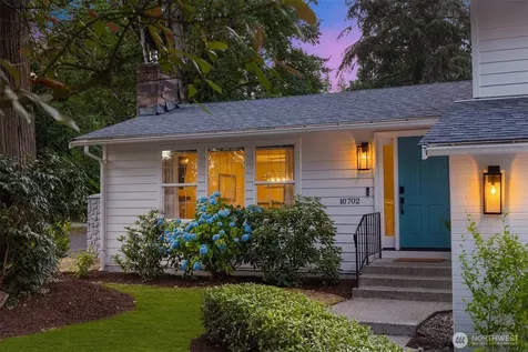 10702 NE 144th Court Kirkland WA 98034