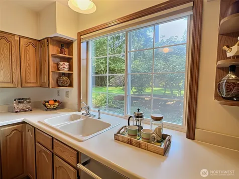 17517 SE 293rd Place Kent WA 98042