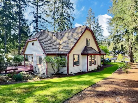 17517 SE 293rd Place Kent WA 98042
