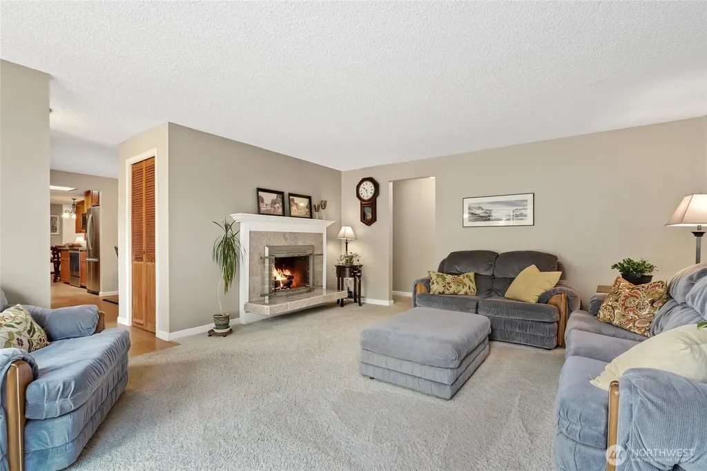975 Front Street S Issaquah WA 98027