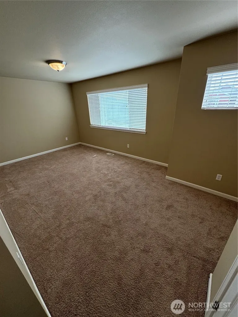 7644 Kodiak Avenue Lacey WA 98516