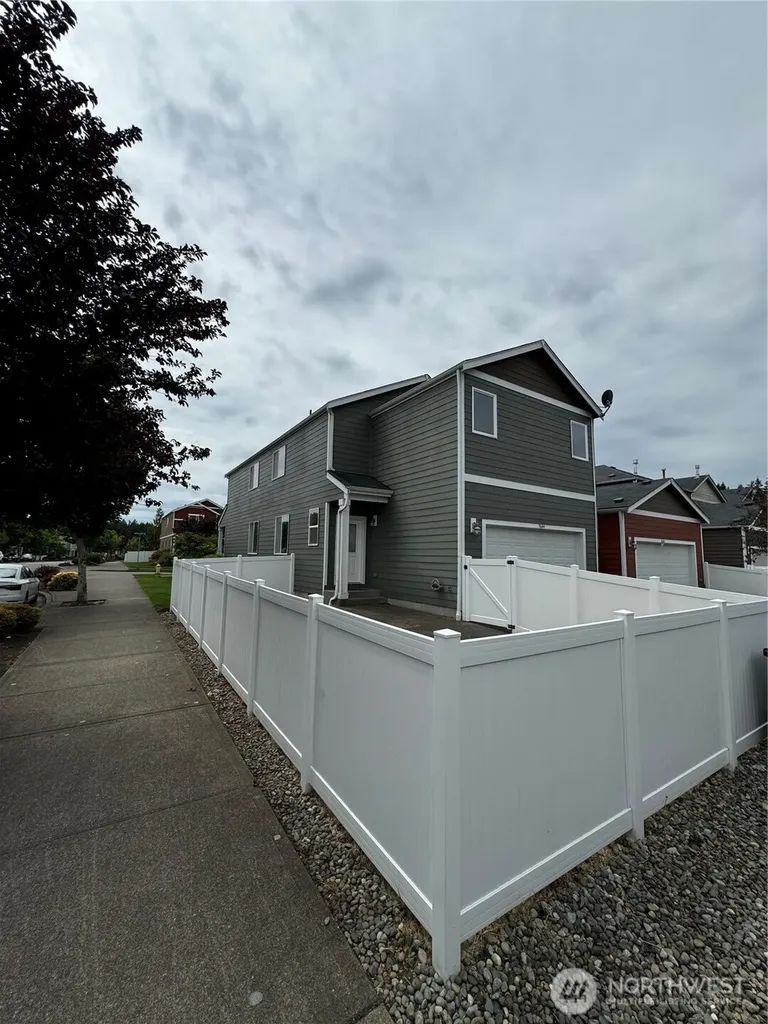 7644 Kodiak Avenue Lacey WA 98516