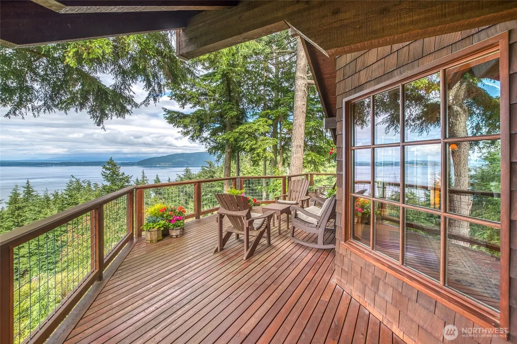 186 Sunrise Bluff Lane Orcas Island WA 98279