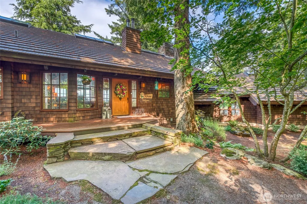 186 Sunrise Bluff Lane Orcas Island WA 98279