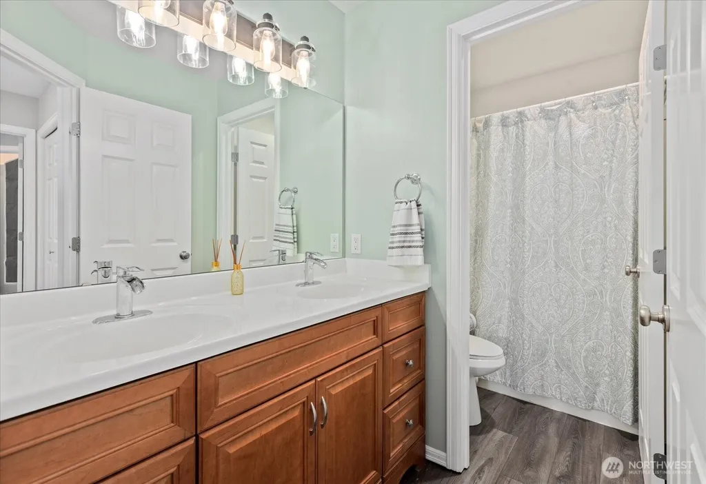 10005 228th Place SE Woodinville WA 98077