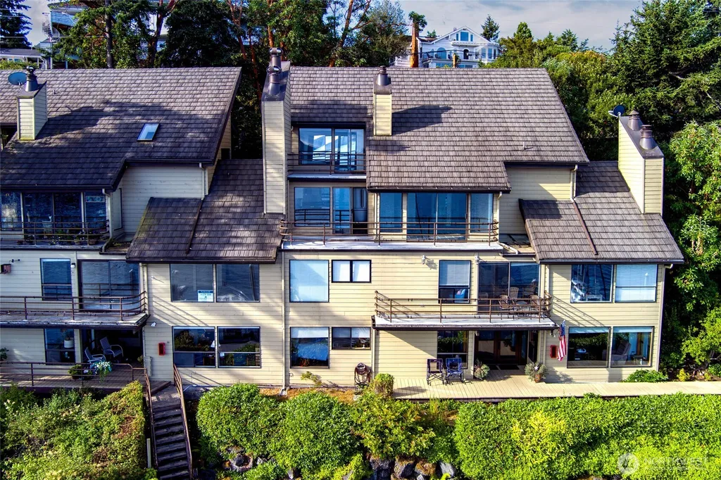 241 Warbass Way Friday Harbor WA 98250