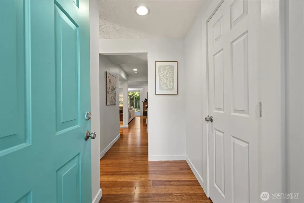 11706 NE 105th Court Kirkland WA 98033