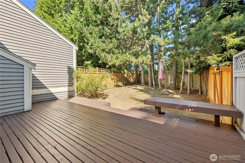 11706 NE 105th Court Kirkland WA 98033