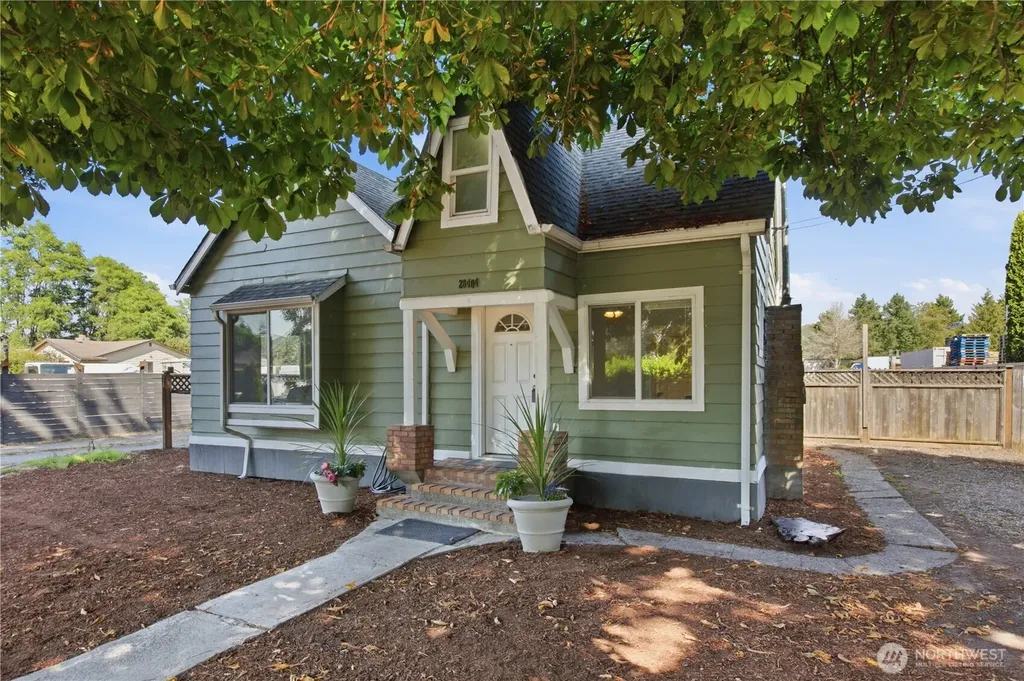28404 85th Avenue S Auburn WA 98002