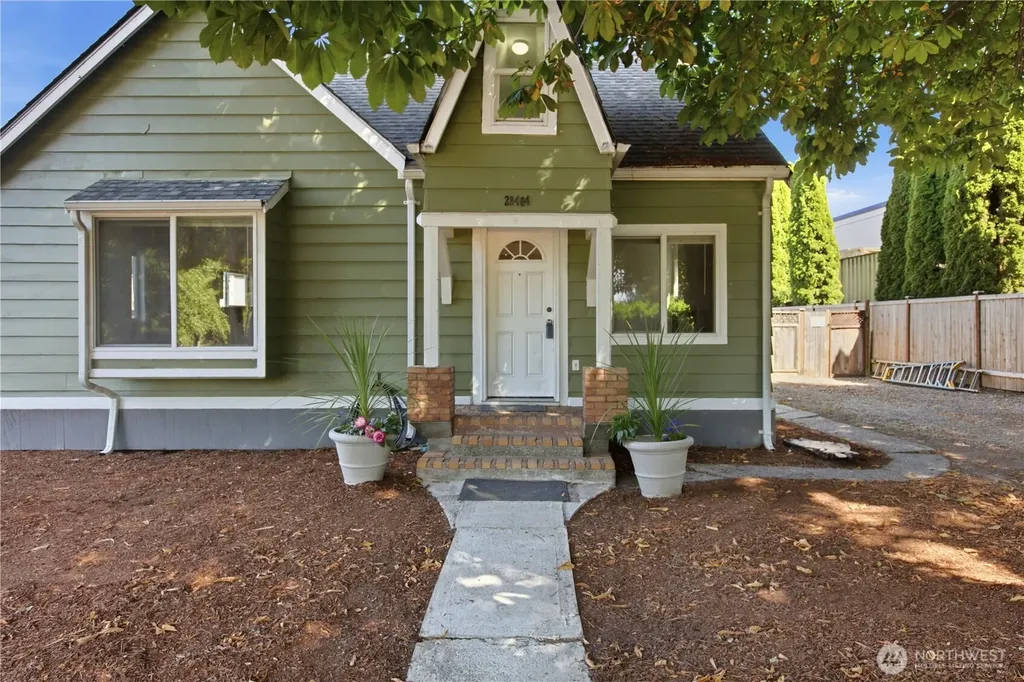 28404 85th Avenue S Auburn WA 98002