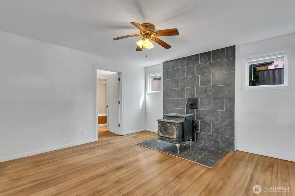 28404 85th Avenue S Auburn WA 98002