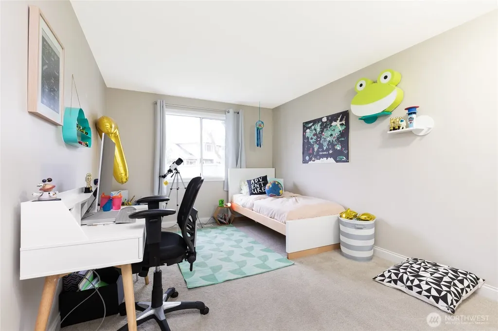 6304 110th Avenue NE Kirkland WA 98033