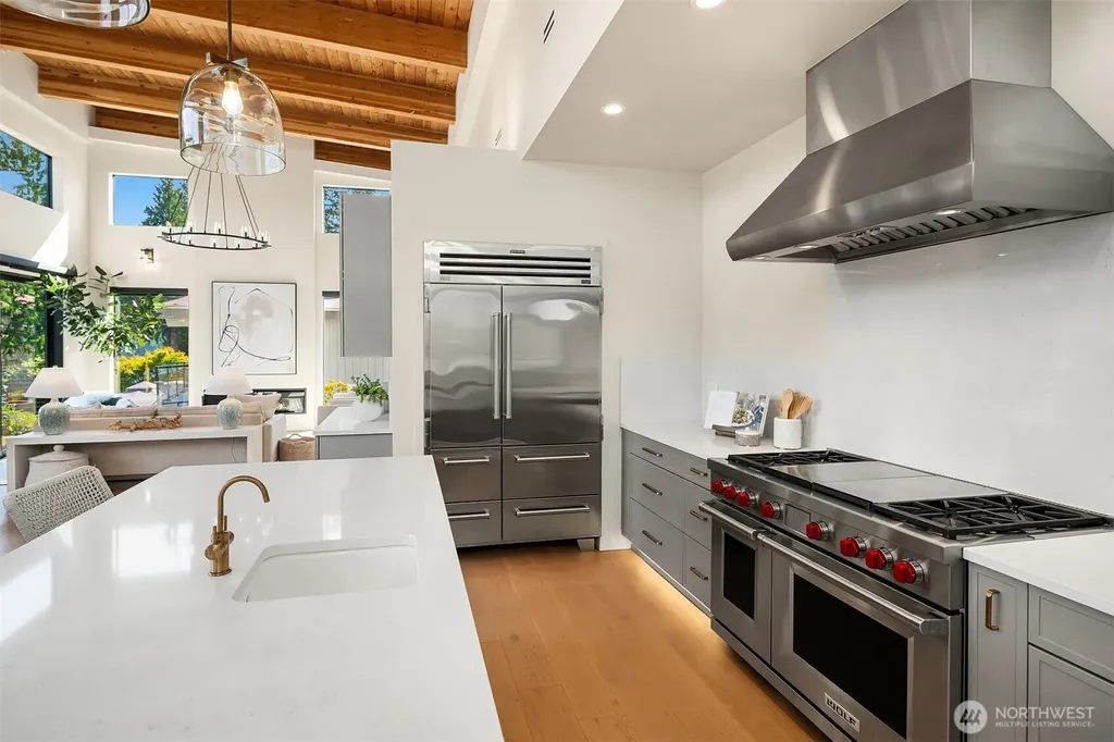 22021 SE 21st Place Sammamish WA 98075
