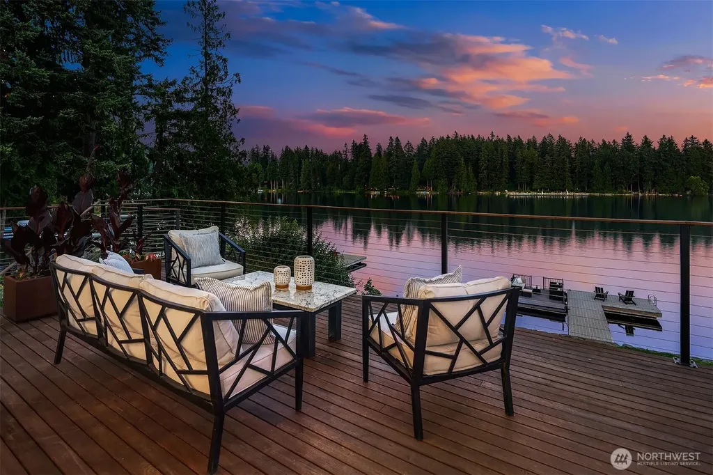 22021 SE 21st Place Sammamish WA 98075