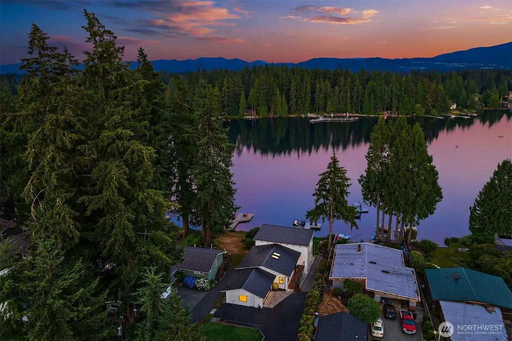 22021 SE 21st Place Sammamish WA 98075
