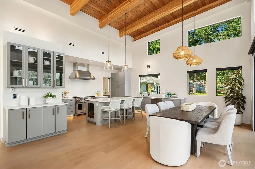 22021 SE 21st Place Sammamish WA 98075