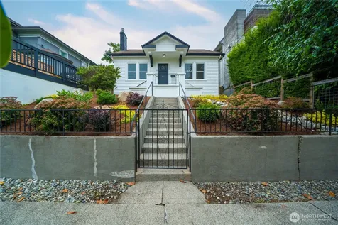 1509 4th Avenue W Seattle WA 98119