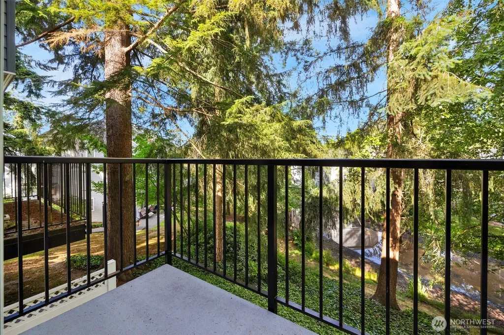 11708 Admiralty Way Everett WA 98204