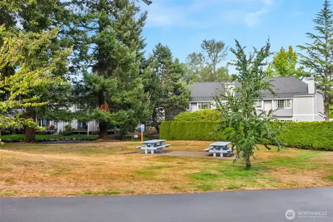 11708 Admiralty Way Everett WA 98204