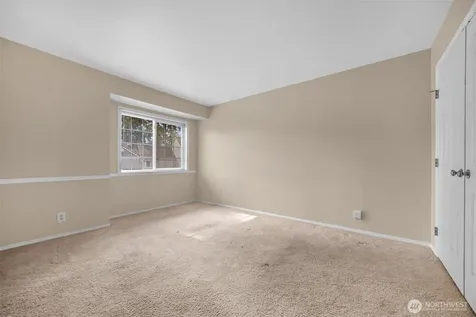 11708 Admiralty Way Everett WA 98204