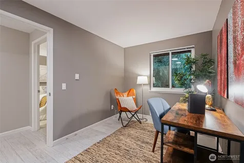 10053 NE 138th Place Kirkland WA 98034