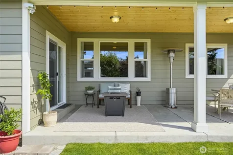 4102 Mclaughlin Road Mount Vernon WA 98273