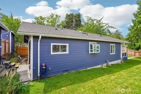 3729 S Cushman Tacoma WA 98418