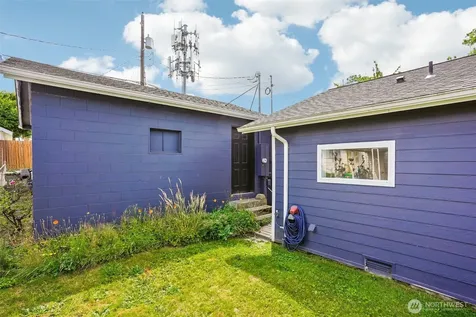 3729 S Cushman Tacoma WA 98418
