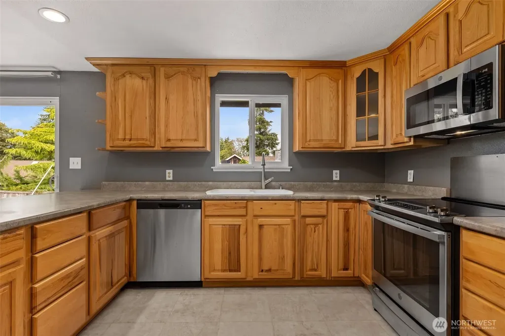 5401 47th Avenue E Tacoma WA 98443