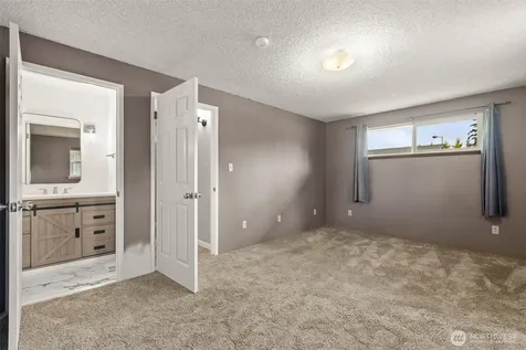 5401 47th Avenue E Tacoma WA 98443