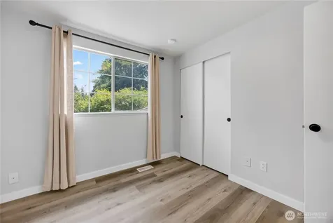 602 198th Street SE Bothell WA 98012