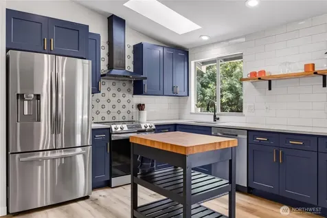 602 198th Street SE Bothell WA 98012