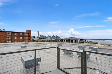 530 4th Avenue W Seattle WA 98119