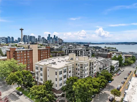 530 4th Avenue W Seattle WA 98119