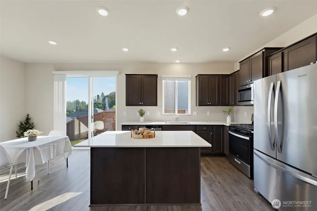 6559 Randolph Drive NE Bremerton WA 98311