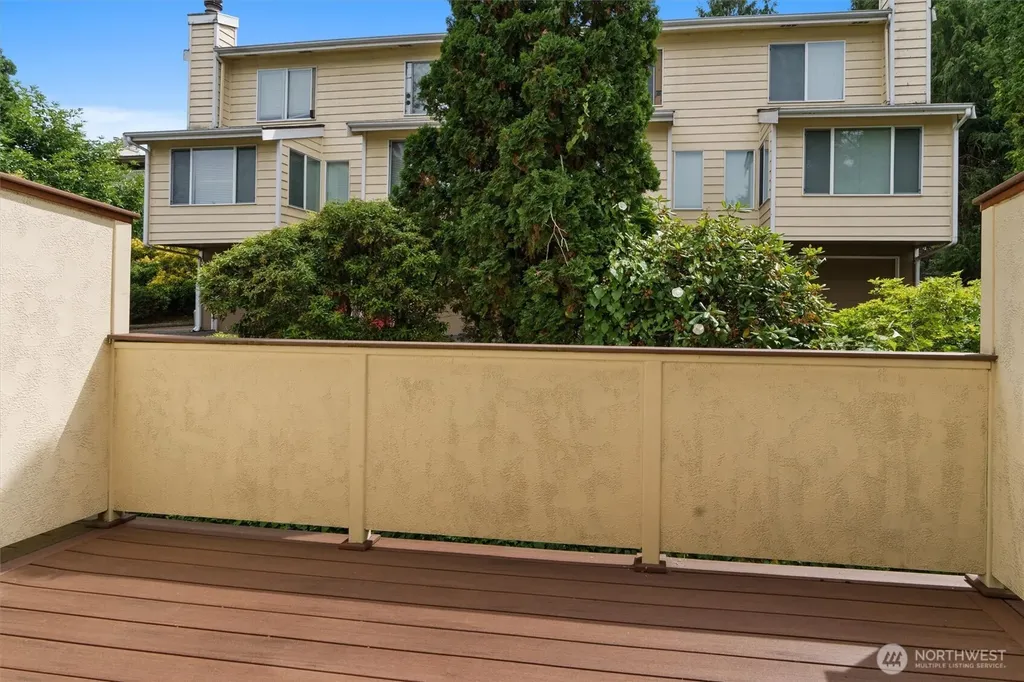 11802 98th Avenue NE Kirkland WA 98034